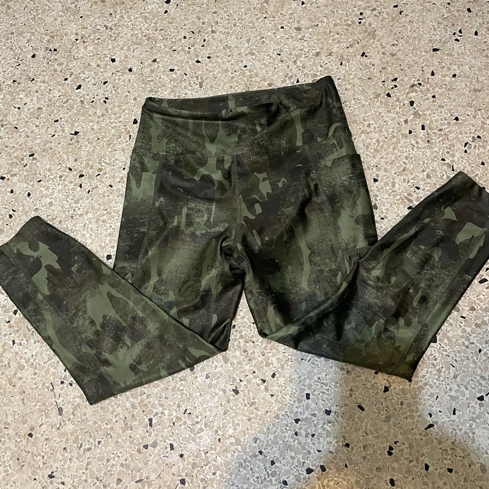 Camouflage joggers